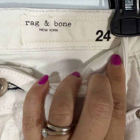 NWT Rag & Bone Woman’s Crisp White Skinny Jeans - Picture 2 of 5
